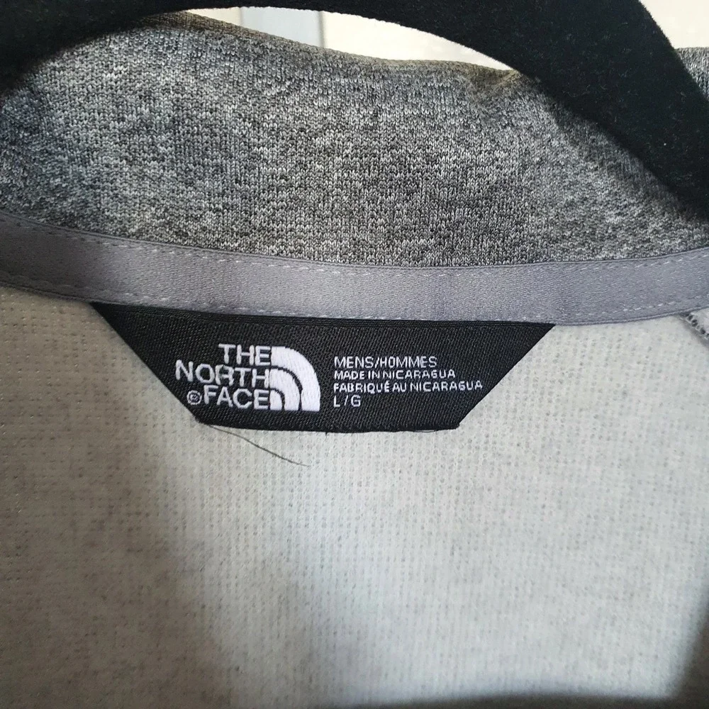 The North‎ Face Jacket Sz M Logo SL Health on Sleeve Gray Women Pockets